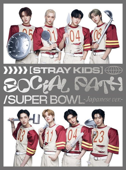 Stray Kids First Ep In Japan - Social Path (Feat. Lisa) / Super Bowl